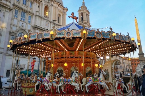 A Private Christmas Stroll in Rome: Festive Fun in the Eternal City