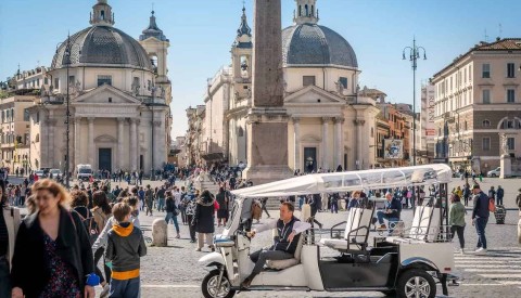 Private Tuk Tuk Tour of Rome - image 2
