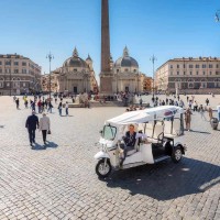 Private Tuk Tuk Tour of Rome - image 8