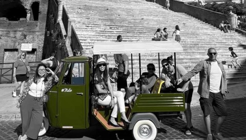 Private Piaggio Tour of Rome - image 3