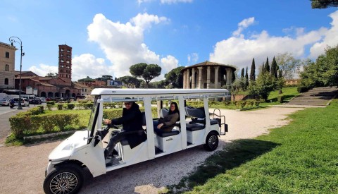 Private Golf Cart Tour of Rome - image 2